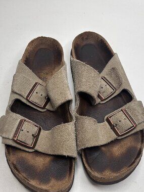 BIRKENSTOCK Beige Suede Leather Arizona Sandals sz 41